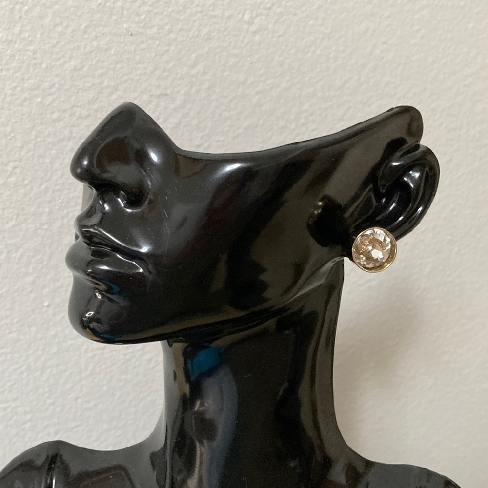CHANEL Silver Crystal Earrings - Picture 4 of 5